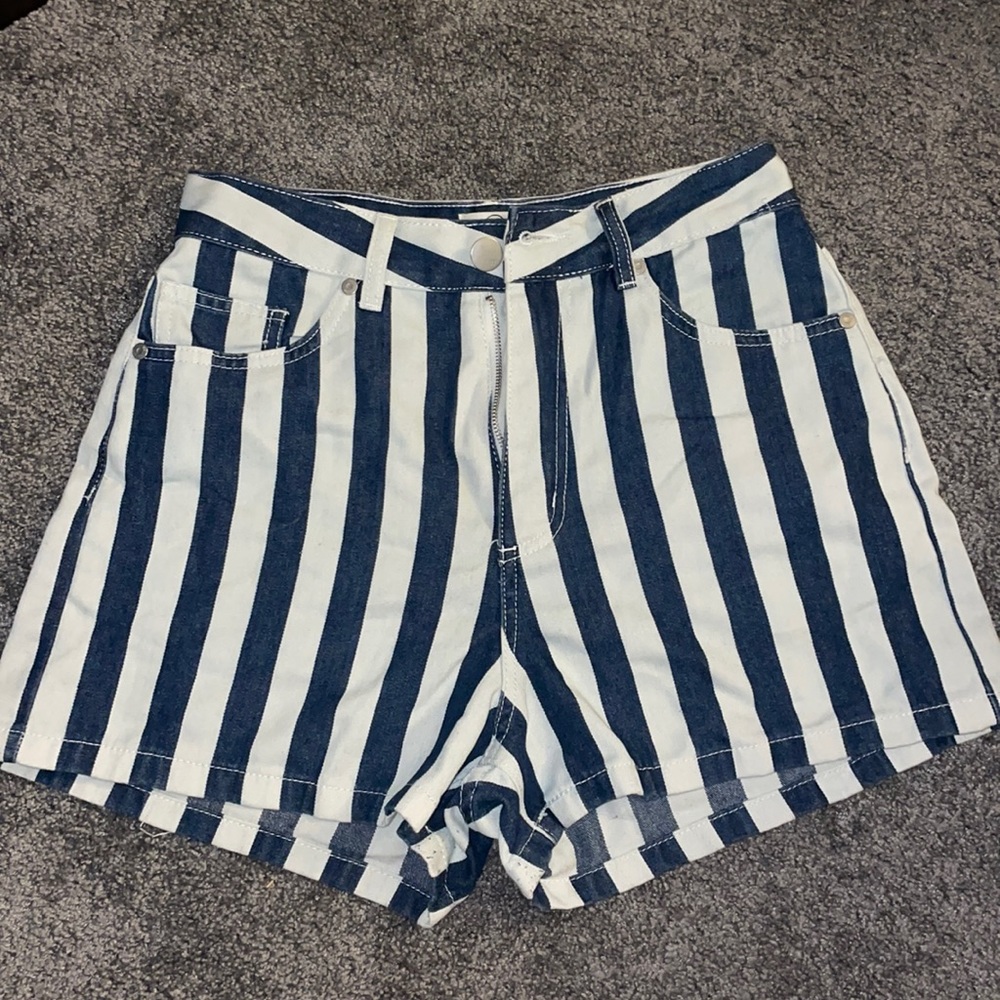 Cotton On shorts